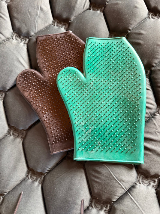 TGP Bathing & Grooming Mitt